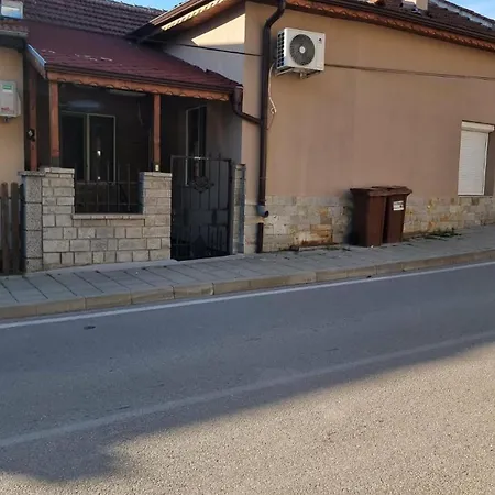 къща теяна Trjawna